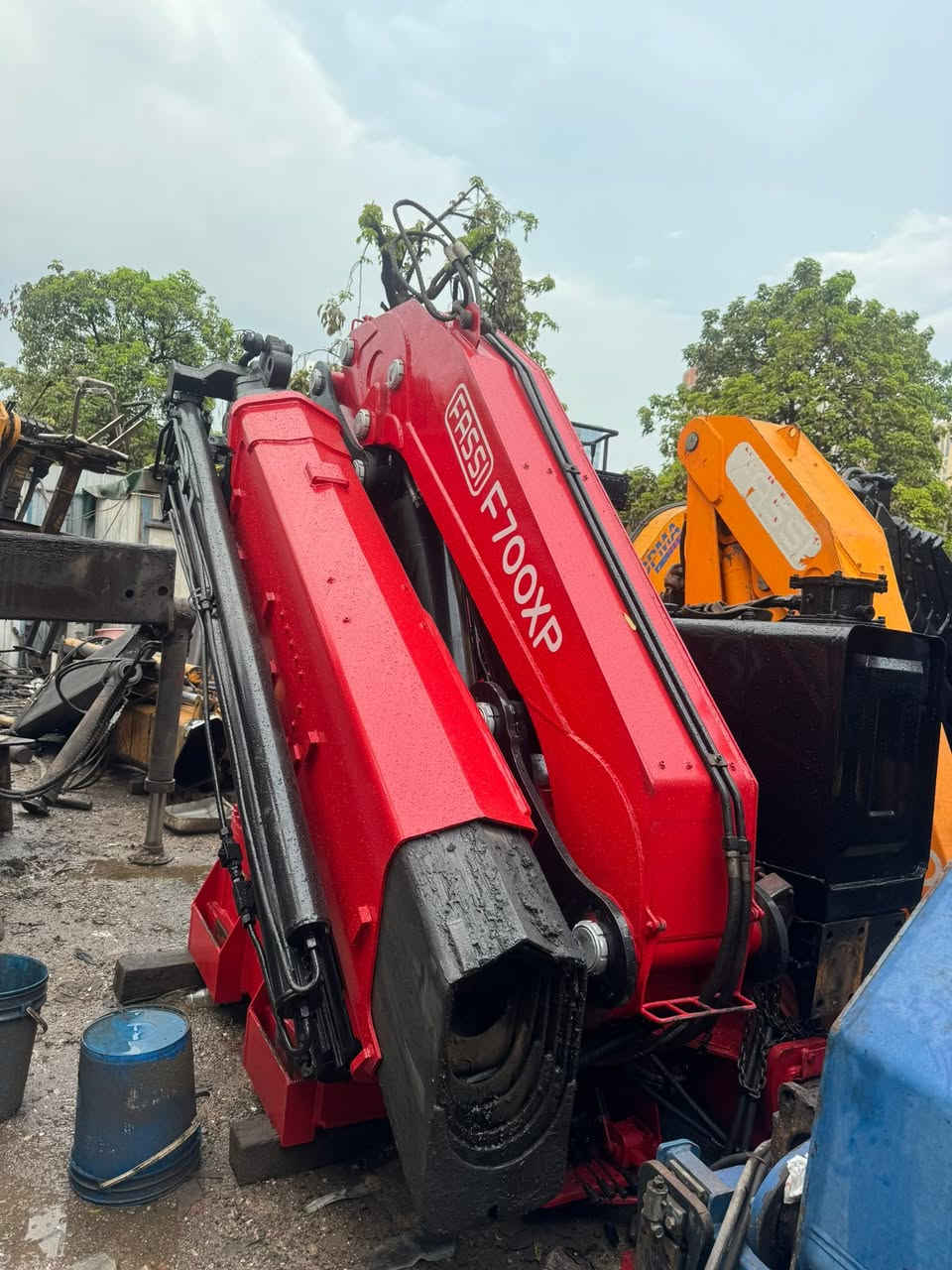 I'm looking to sell a FASSI700. If anyone's interested, feel free to add me on WhatsApp: +8615918093939


**إذا كنت صاحب هذا الإعلان وتريد حذفه لأي سبب، رجاءا أرسل رسالة إلى الدعم الفني**