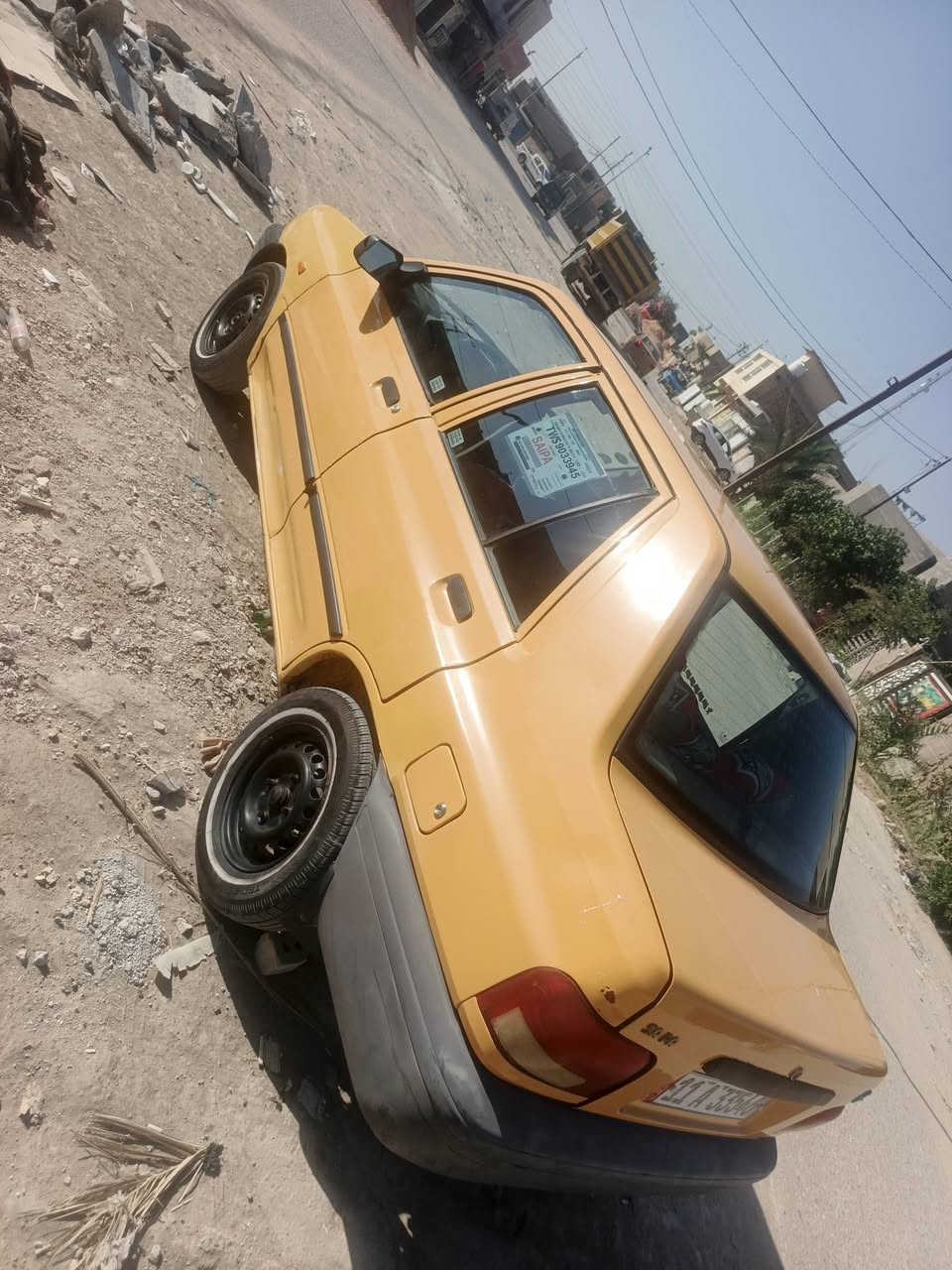 ترهم مراوس شعندك نزل 
السلام عليكم سايبه مديل 15 رقم بغداد نكليزي مصفره هيءه وغرامات سياره حداديه مكينه نضيفات لا تنقيص ولا تبخير السعر 25 مكانهة حله ورديه خارج الاتصال ***********
