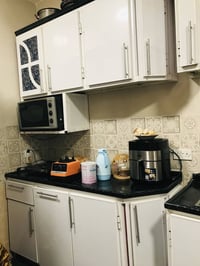 كاونتر • نظيف جدا • مع سنك