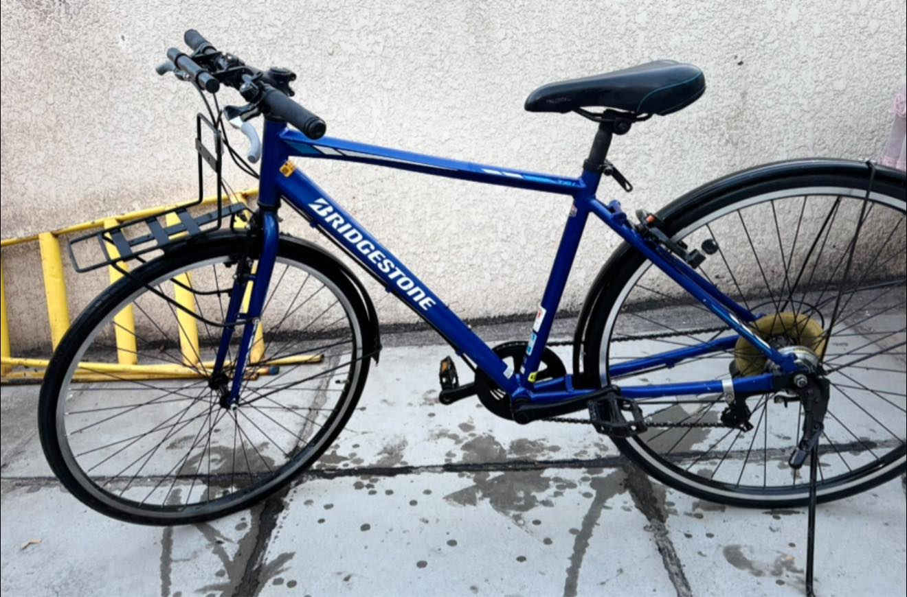 باسكل بريدجستون الاصلي ياباني للبيع
كلش مرتبة ونظيفة
 كير 7  
جاهزة للاستخدام وما تحتاج صرف
 بايسكل معروف وشركه معروفه 
السعر: 110 ألف دينار قفل


**إذا كنت صاحب هذا الإعلان وتريد حذفه لأي سبب، رجاءا أرسل رسالة إلى الدعم الفني**