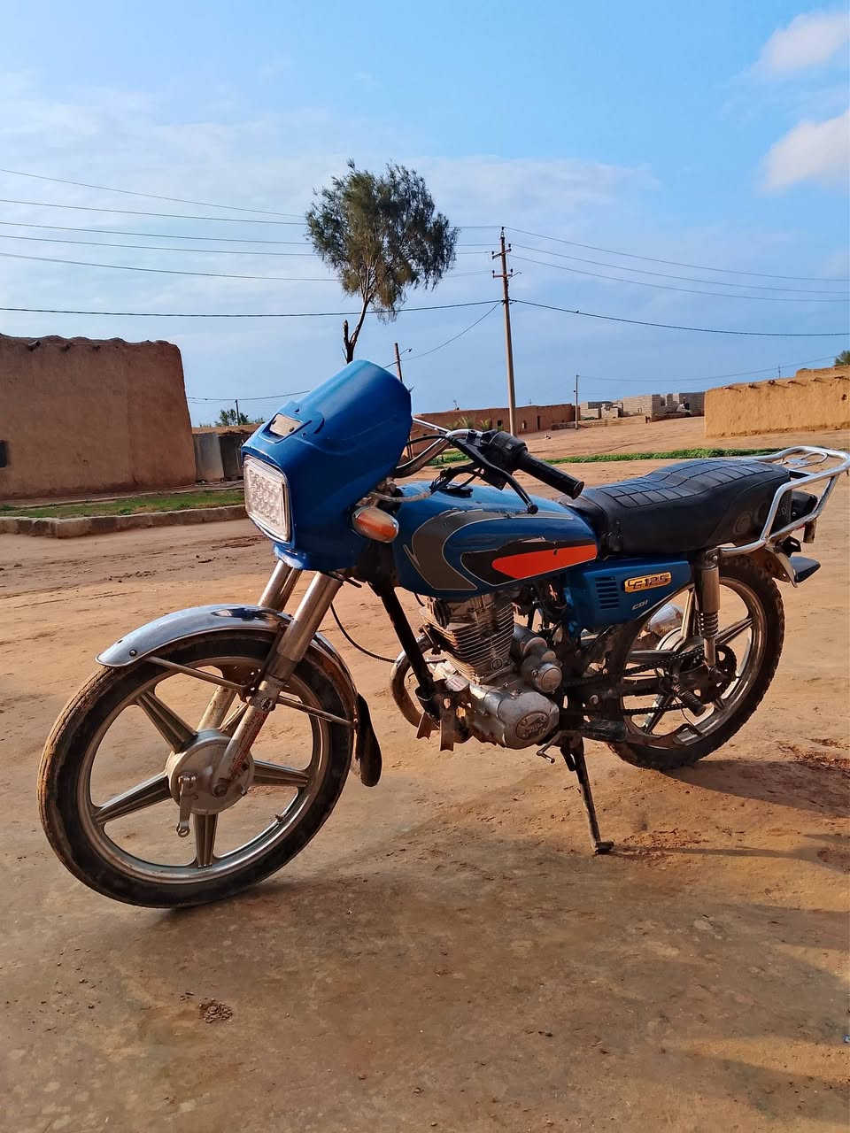 السلام وعليكم ماطور جني    ابو الكله 2019 للبيع محرك معمر كهربائيات شقاله بس عايزو باتري السعر 300
وبي مجال العنوان القراج قرية شناوه


**إذا كنت صاحب هذا الإعلان وتريد حذفه لأي سبب، رجاءا أرسل رسالة إلى الدعم الفني**