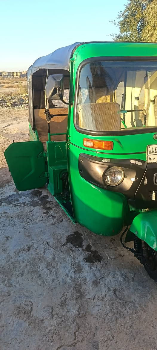 السلام عليكم ورحمة تكتك للبيع باجاج موديل 2022شهر ال8  مرقم بغداد مكينه كفاله ما مفتوحه تجي تفحصه سعر خاص او الاتصال على الرقم *********** العنوان بغداد المحموديه
