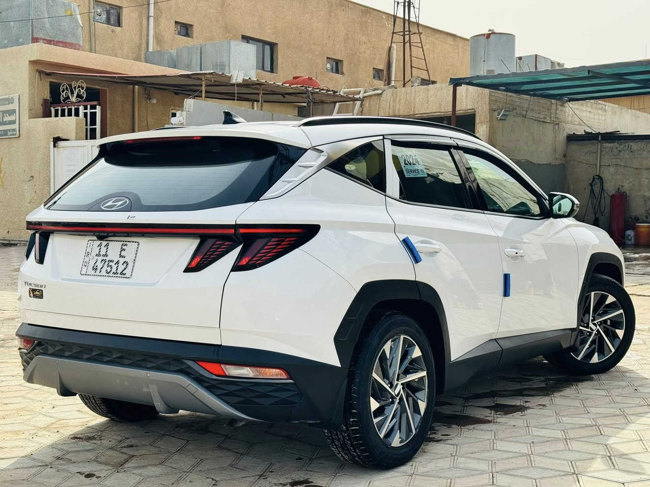 سلام عليكم شباب :!توسان موديل 2024خليجي فول عدا البانورما مكفولة كفالة عامة على وضع الشركة ماشية 33الف باسمي تحويل مباشر رقم انكليزي جديد سيارة جديدة بمعنى الكلمة السعر المطلوب 215وبيها مجال قليل جدا 
السيارة مال جنية خير من الله 
الاتصال ***********
مكان السيارة بغداد او تكريت
