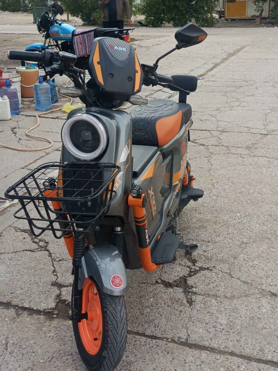 بايسكل x900 لون رصاصي موديل 25 العنوان كربلاء _الاسكان السعر خاص او الاستفسار على هذا الرقم ***********
