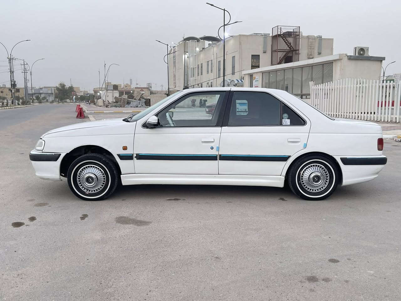 السلام عليكم
بارص ٢٠١٣ كفاله من ضربه وتبديل سنويه ل ٢٠٣٠ انكليزي 

سياره جاهزه مكينه وكير عشرط تدفئه تبريد كير فرنسي الخفيف

حداديه وره وكدام تخم تاير جديد كهربائيات عام شغاله 

لايت زنون بيه صبغ هلالات اثر خياس سياره جديده 

سياره جديده كلش 

سعره ٤٥ مكان سياره وابو سنويه بناصريه اسكان الصناعي 

***********
