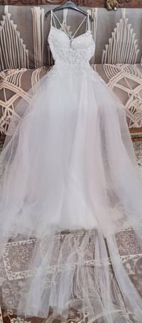 ملابس بنات • مقاس ٤٢ • قيطان من ضهر