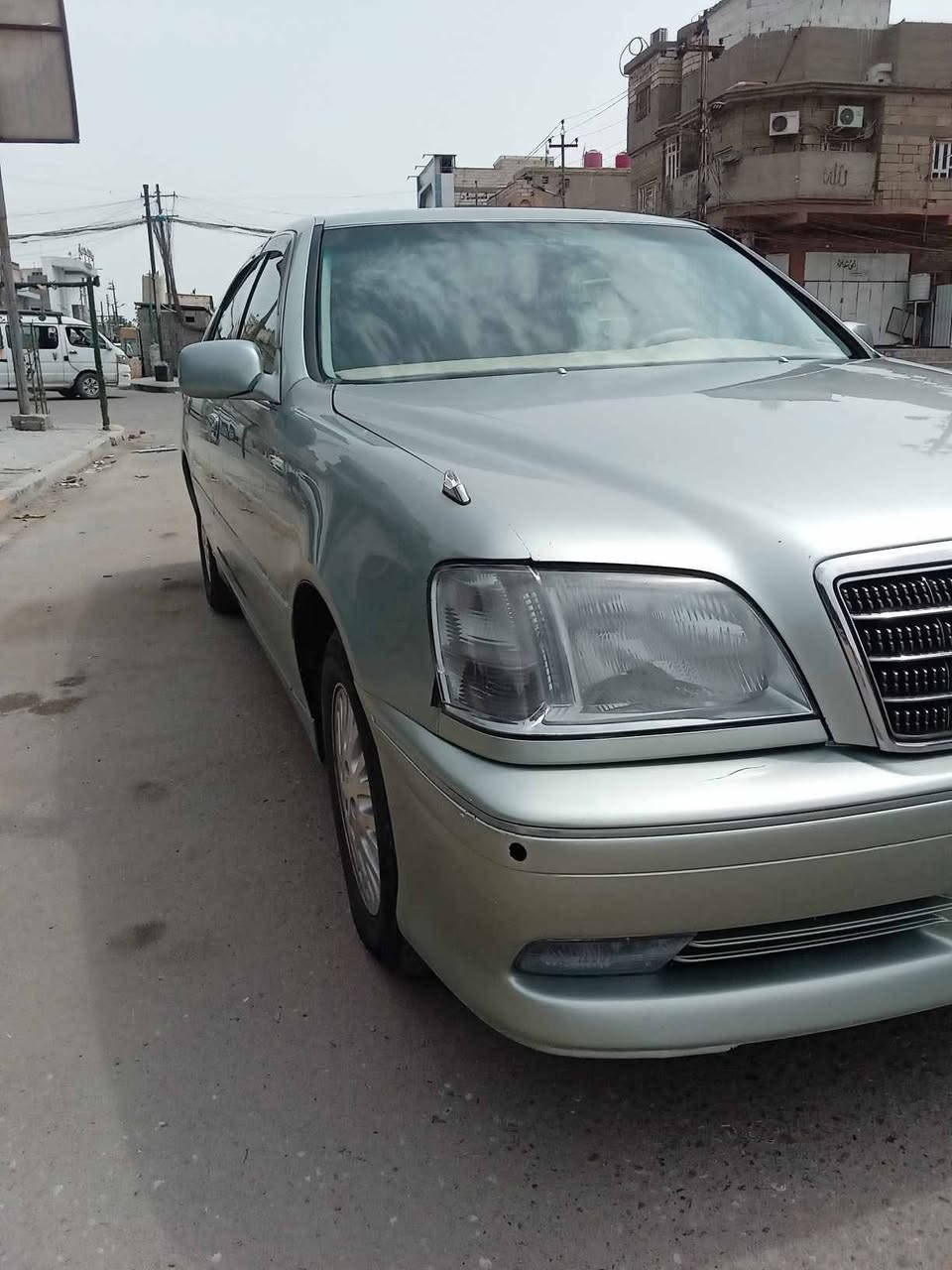 السلام عليكم 

جنون ٢٠٠٣ كرستال اصل كصه جنطه محرك D4 سياره جاهزه بيها ارقام وسنويه الحديث انكليزي شمالي مطابق على رقم شاصيها وللعلم حالياً انفتح تسجيل الادوات والسعر 33 وبيها مجال قلبل السياره بيع او مراوس عنوان بصرة ***********
