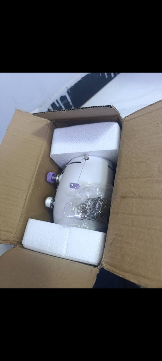 مكينه ناعمه وعل فحص معه كافت ملحقاتهه. و20علبه كزاز. كلهن.   ب15الف     مكاني بغداد  حي العامل


**إذا كنت صاحب هذا الإعلان وتريد حذفه لأي سبب، رجاءا أرسل رسالة إلى الدعم الفني**