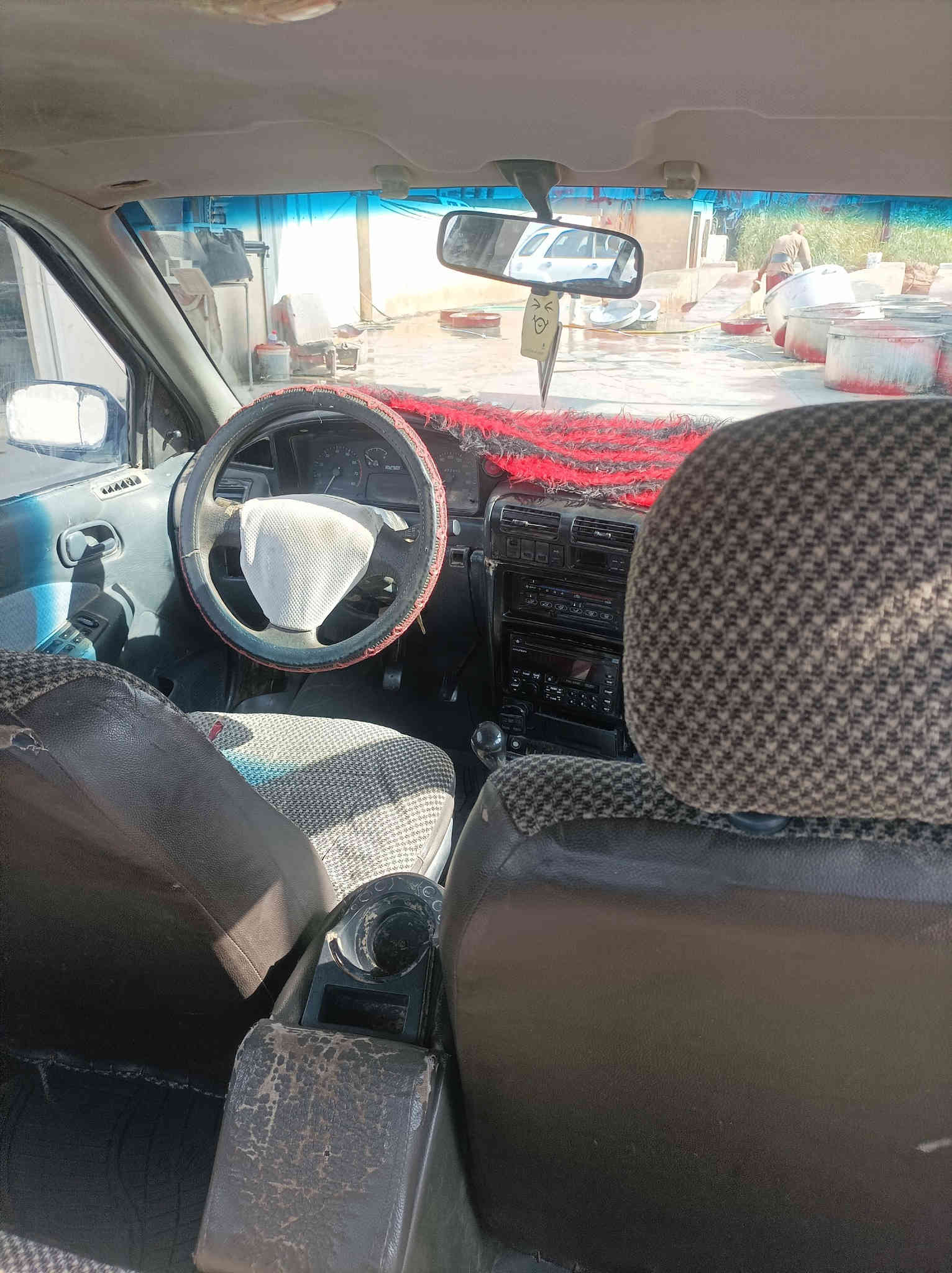 سيفيا  مديل 93رقم ديالى نكليزي  سنويه الحد 29 كير محرك صدر. مكفول  تايرات  نضاف  سياره ناعمه ترايك 140   مكاني ديالى دلي عباس  السعر 25وبيه مجال ***********
