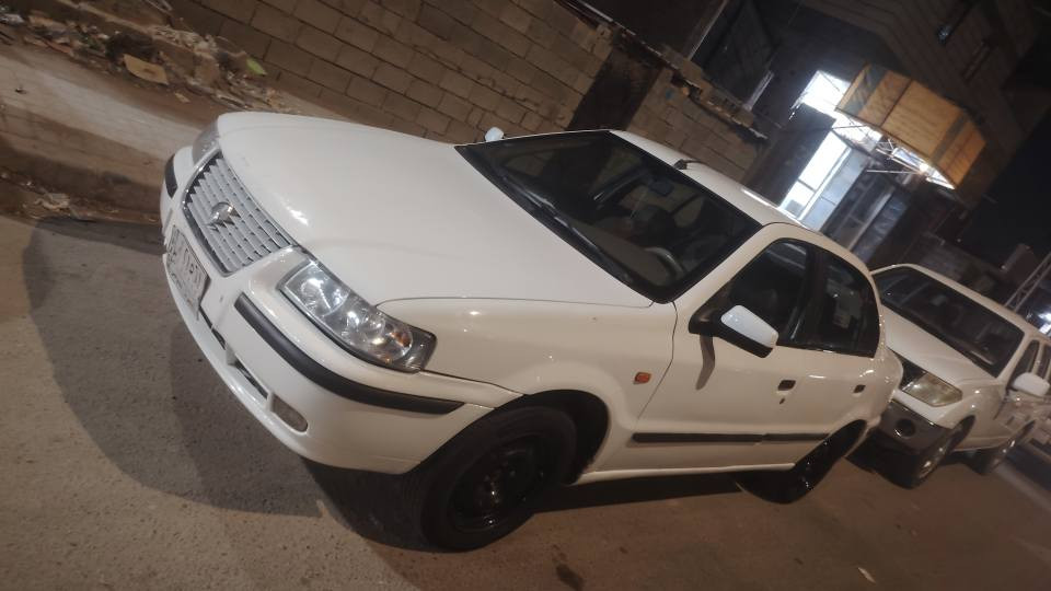 سمند للبيع 2011سياره نضيفه مكينه كير تبريد ثلج حداديه زينه سياره كله حلوه تشوفهه شوف العين مكان السياره بصره تنومه سعره ٤٩ وبيهه مجال رقم *********** البصرة, العراق
