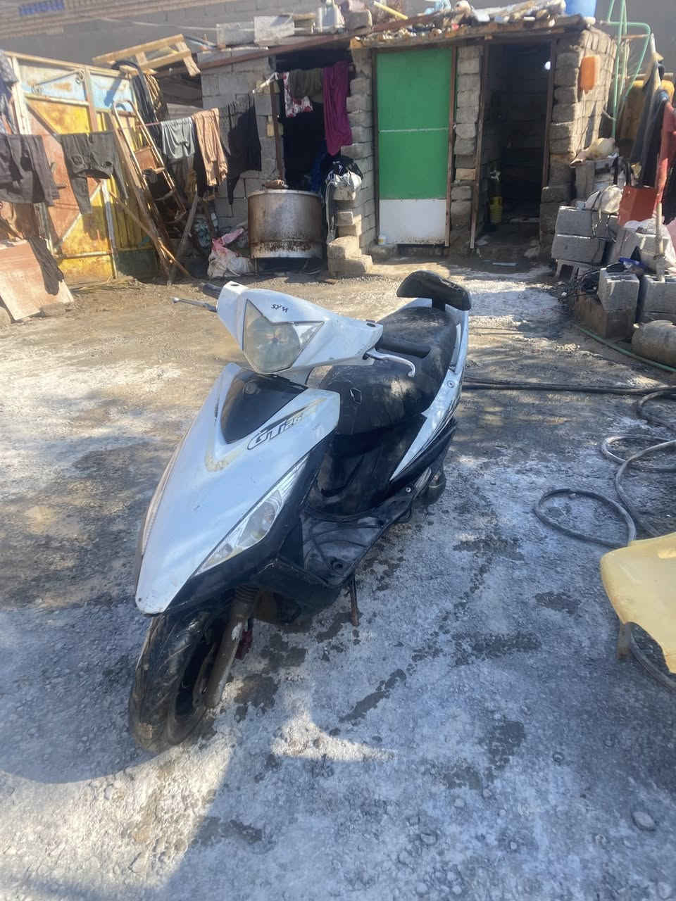 ￼ ‏75 وبها مجال الشجي خاص***********
