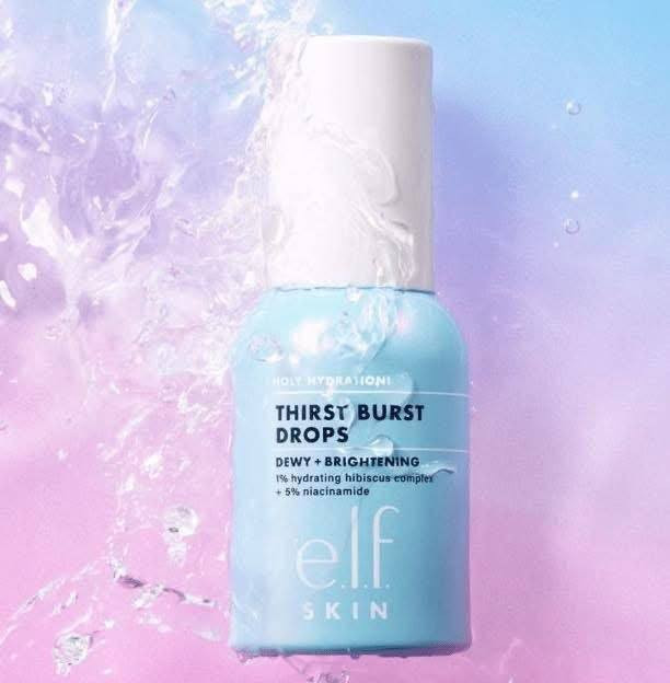 قطرات سيروم هولي هايدريشن! ثيرست بيرست من e.l.f. Cosmetics هي سيروم جل خفيف الوزن مصمم لترطيب البشرة بعمق ومنحها مظهراً نديّاً وممتلئاً (Dewy & Plump) بفضل احتوائه على 1% مركّب الكركديه المرطب، وحمض الهيالورونيك، و5% نياسيناميد لتفتيح البشرة. هذا المنتج نباتي وغير مختبر على الحيوانات، ويعمل كبرايمر أو سيروم للاستخدام اليومي.
أبرز المميزات والاستخدامات:
ترطيب فوري: يمنح البشرة ترطيباً مكثفاً وملمساً غير دهني.
مكونات فعالة: غني بـ 5% نياسيناميد (فيتامين B3) لتحسين حاجز البشرة والتفتيح، و 1% مركب كركديه لترطيب عميق.
متعدد الاستخدامات:
سيروم: يوضع 1-2 ضغطة على بشرة نظيفة.
برايمر: كقاعدة أساس قبل المكياج.
دمج: يُخلط مع كريم الأساس (Foundation) لإضافة توهج (Glow).
مناسب لـ: جميع أنواع البشرة، خاصة الجافة التي تحتاج إلى ترطيب وإشراقة. 

سعر الدرزن 85 الف
الدرزن 12 قطعة


**إذا كنت صاحب هذا الإعلان وتريد حذفه لأي سبب، رجاءا أرسل رسالة إلى الدعم الفني**