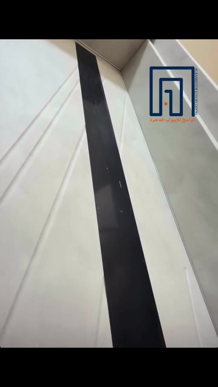 ✨ باب يجمع بين البساطة والفخامة بتفاصيل عصرية راقية
تصميم هندسي أنيق ولمسات حديثة تضيف جمالاً مميزاً لكل مساحة 🤍🖤

✔️ فخر الصناعة التركية🇹🇷
✔️ جودة عالية وتشطيب فاخر
✔️ اكسسوارات ثقيلة من الدرجة الأولى
✔️ موديلات عصرية تناسب الذوق الحديث

✨ الراسخ لتجارة الأبواب🚪
نقدم لكم أحدث موديلات الأبواب التركية بضمان حقيقي وجودة تدوم 💎
📍 الفلوجة - حي العسكري - شارع المحيط 
📞 للتواصل والاستفسار ***********-***********
#ابواب #ديكورات #تصميمي #مشاريع #هندسةمعمارية
