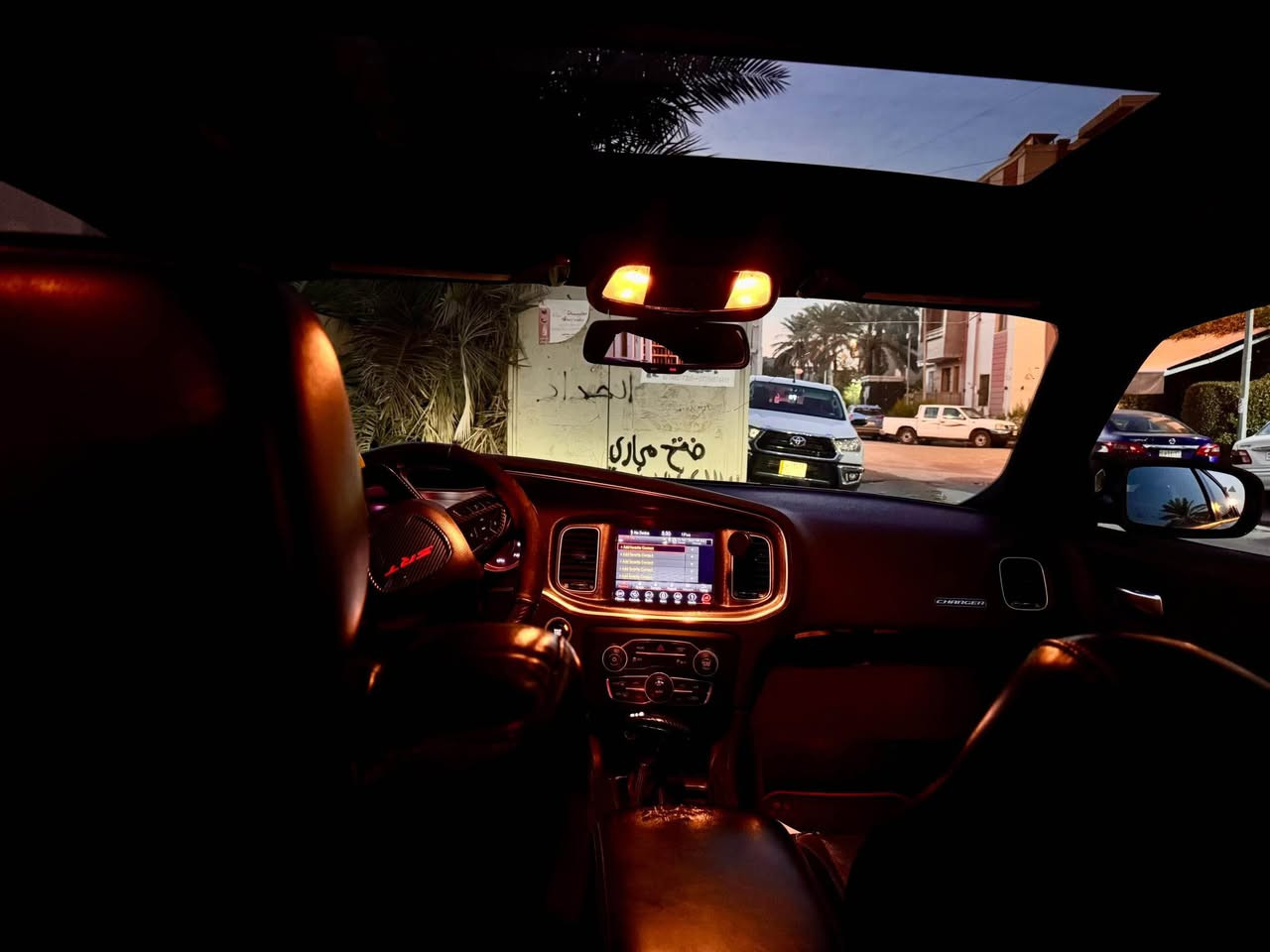 سلام عليكم 
جارجر موديل 18 فول مواصفات  6 سلندر 
شاشه جبيره 
كشنات جلد حضن تدفئه تبريد 
تدفئه ستيرن 
رادارات 
نقطه عمياء 
سلايد 
حساسات 
كامره دواره 
ويل 20 اصلي 
حادثها من امريكا جاملغ خلفي وباب خلفيه جهة السايق 
وبيها تخريب بطش من امريكا شويه على الجاملغات الاماميه والتكمه 
الساره كير ومكينه مكفولات بشرط 
رقم بغداد باسمي 
مكان السياره بغداد زيونه 
السعر :183بيها مجال بسيط بغداد, العراق


**إذا كنت صاحب هذا الإعلان وتريد حذفه لأي سبب، رجاءا أرسل رسالة إلى الدعم الفني**