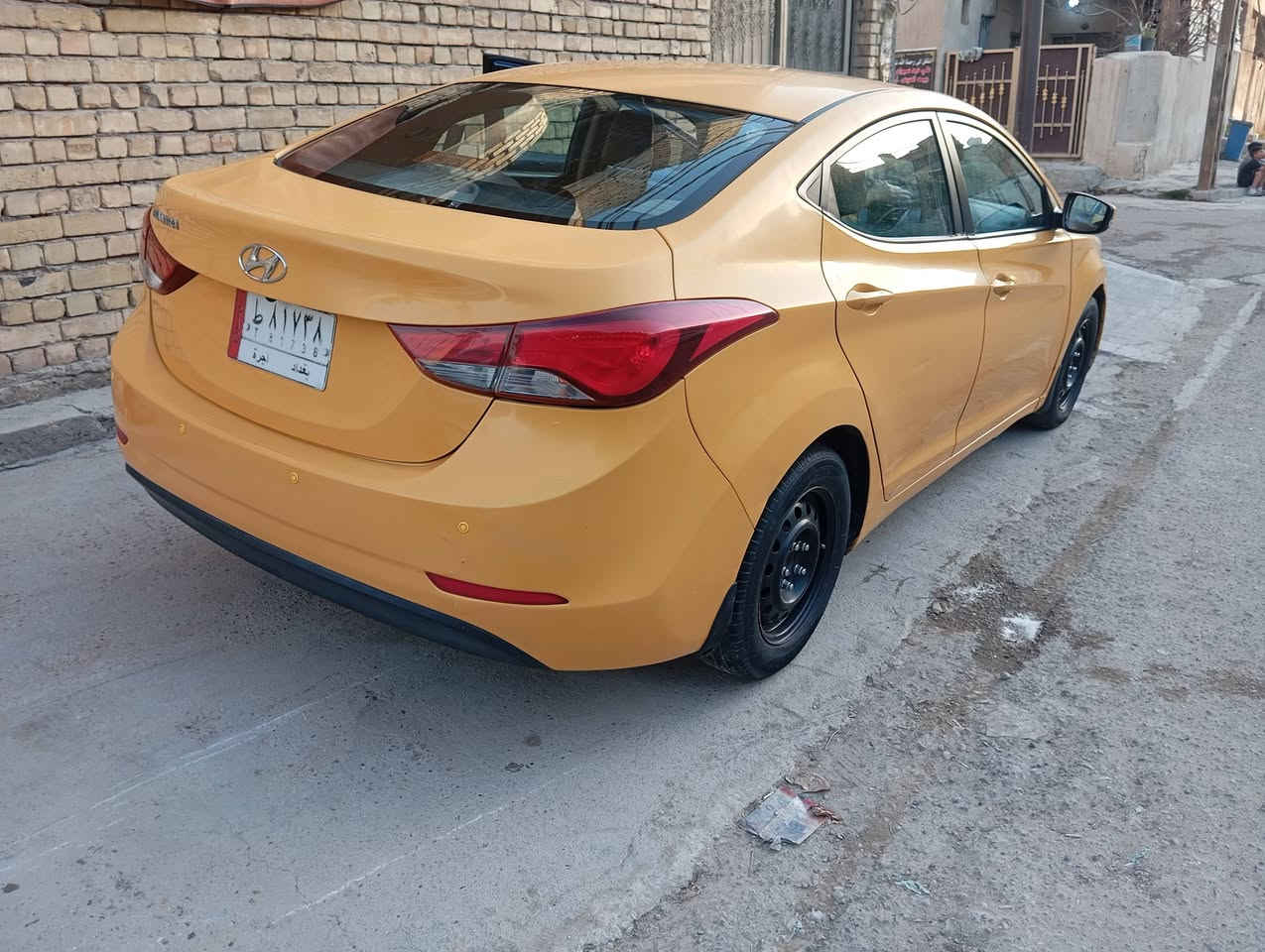 النترا 2015 خليجي  محرك  دوش
محرك جديد تبريد شركه بيها فقط جاملغ ولايت 
     مصفره هيئه وغرامات 
رقم بغداد مكان بغداد 
اتصل ***********
