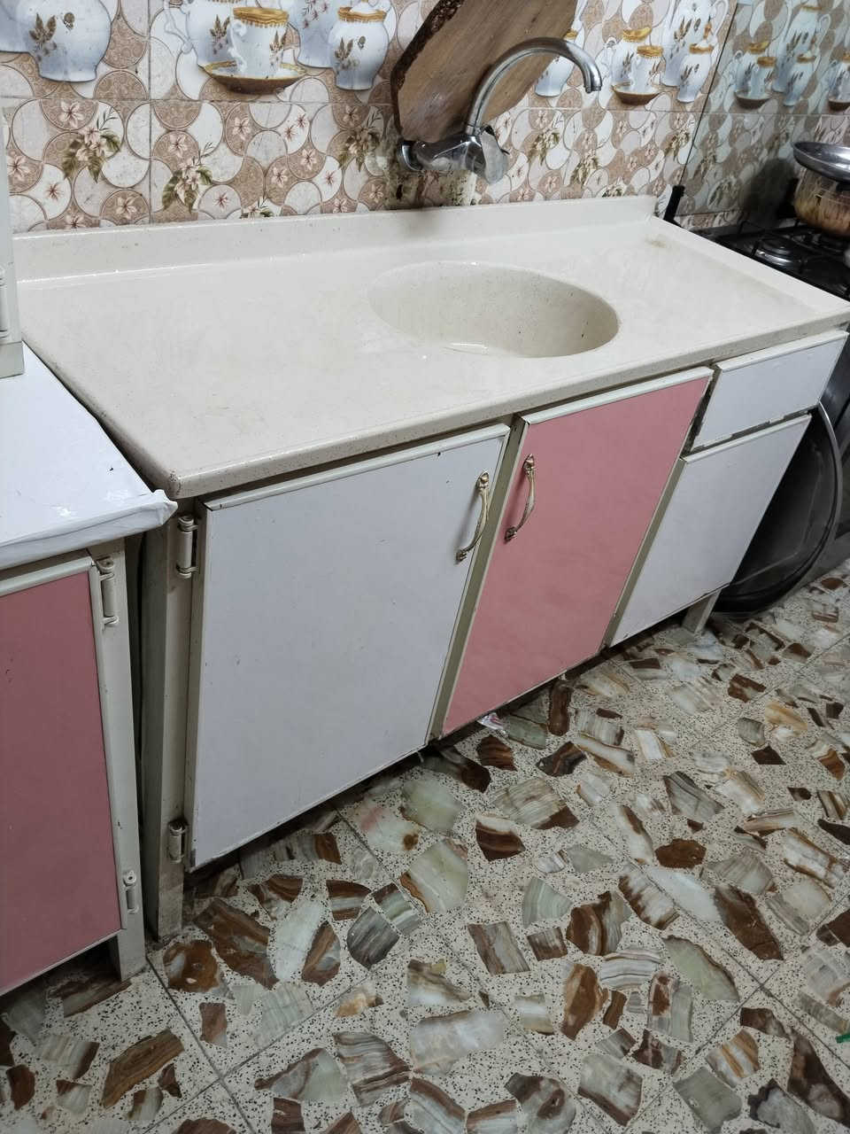 كاونتر لبيع سعر 200 مكاني بياع شهداء رقم ***********
