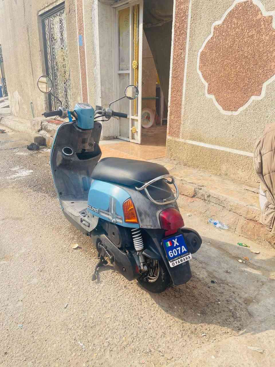 السلام عليكم دراجه بوليسي للبيع دراجه كابريتر دراجه صار لها ثلاث اشهر من نازله رمبه بلادي والويل البلادي موجود دراجه كلها بلاديه اي قطعه تبديل ما بيها ماكينه ما مفتوحه كله بلادي  مكاني بصره حيانيه/ السعر مليون وخمسين / اي استفسار على هذا الرقم( ***********)
