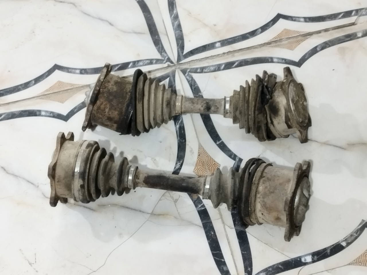 سلام عليكم خوان دراميات وكسن للبيع شرط الشرط ضمان هارتوب أو بطه ثنينهن يصير مال تفصيخ العنوان الدوائيه قضاء الحمزة الشرقي رقمي ***********
