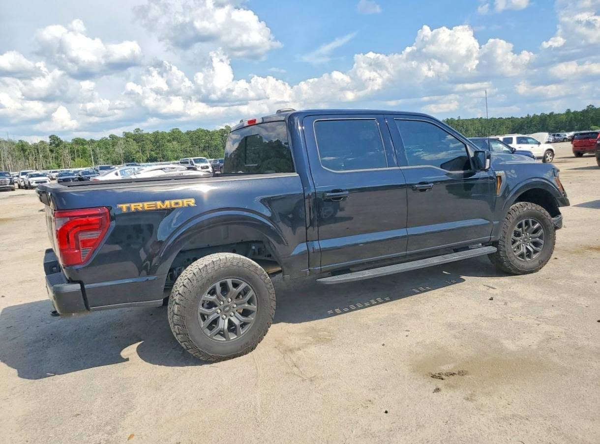 2025 Ford F-150, Tremor
3.5L
6cyl
km24
***********
39500$
1FTFW4L8XSFA36764
