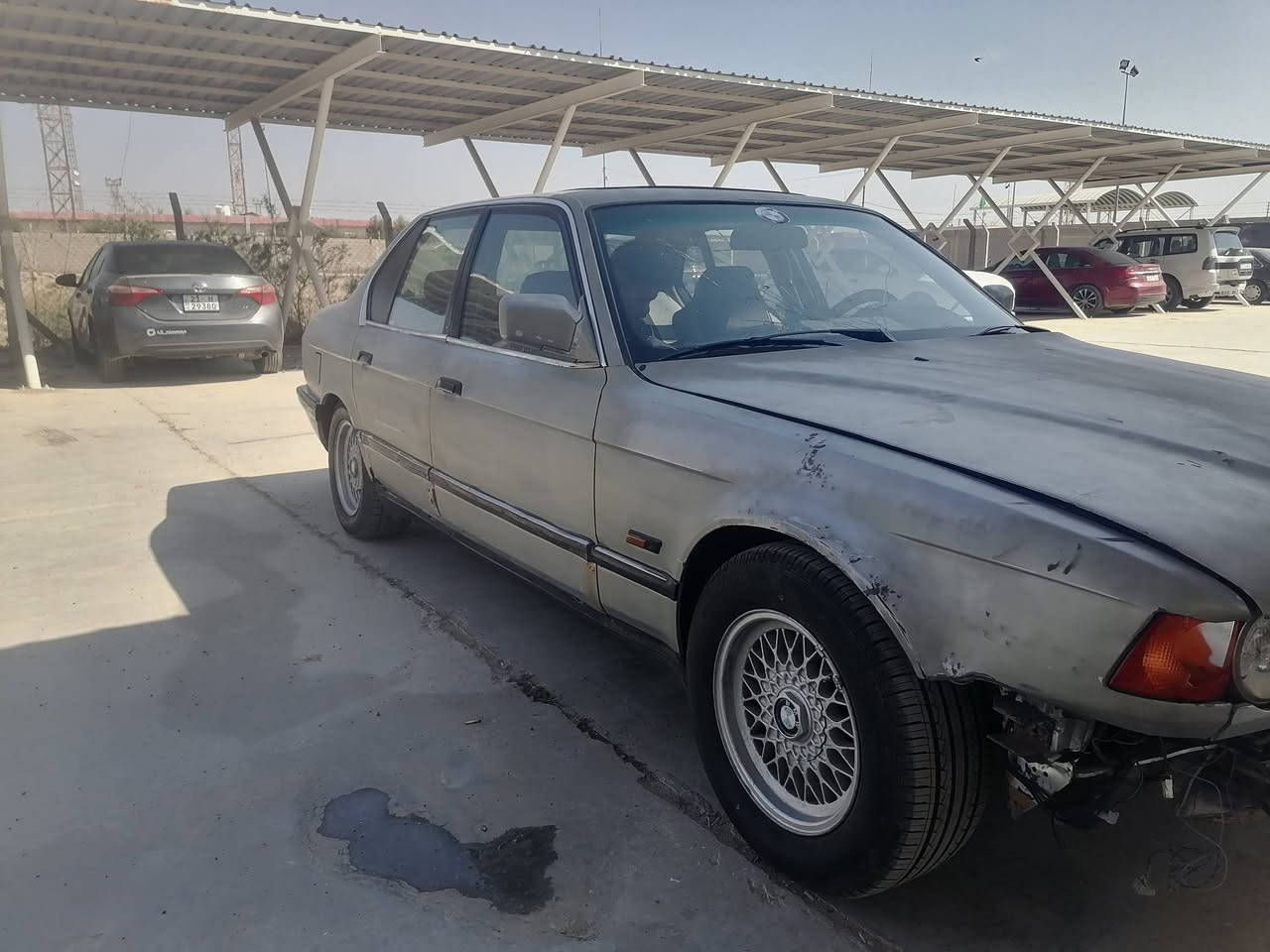 السلام عليكم مكلف بالنشر بي ام دبليو موديل ٩٢ رقم إنبار مشروع وطني كير تمساح مكينه ٧٣٥ جديده ٨ سلندر كير ومكينه جدد حداديه حلوه دواخل جيده جدا مصبوغه عام بيهه طخه بالجاملغ الأمامي الأيمن سياره جاهزه وخير من الله تخم تاير جديد السعر ٣٢ ورقه وبيهه مجال مكانهه الصويره *********** واتس اب ***********
