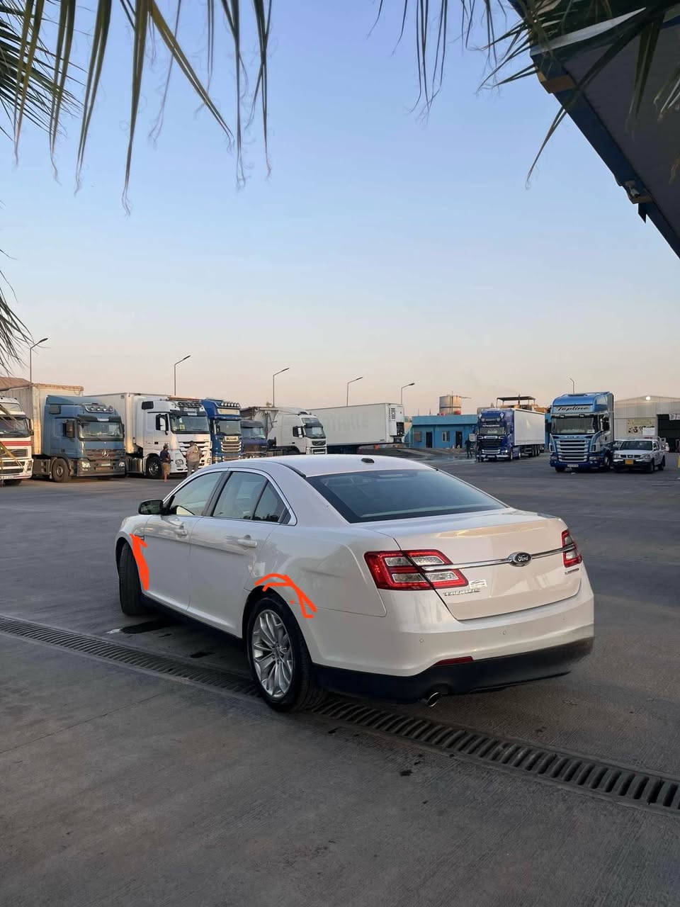 فورد توريس موديل ٢٠١٧ بسمة رادار  پاردة  ناو زةرد كوشين خزن سارد كةرمي كوشيني دواوي گة رم سوكان خزن گةرم. ناو حفت رةنگ. *********** أربيل, العراق
