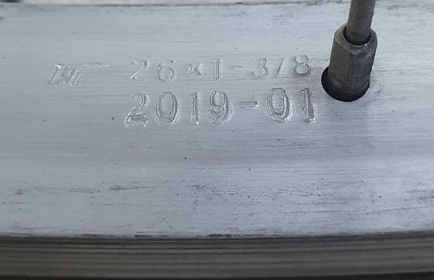 باسكل سوبر A 🟠 ياباني 🇯🇵
حجم __ 26
بريكات أمامي وخلفي شغالة
داينمو لايت🔦 ثلجي شغال
قفل 🔐 وره شغال
باسكل نظيف مال حاوية
مديل 2019/1
الون  🍊 مميز
📍 المكان: الناصرية – قضاء سوق الشيوخ
💰 السعر: 100$ ألف
يوجد خدمة توصيل 🚚 لناصريه فقط 
التواصل خاص سوق الشيوخ, ذي قار


**إذا كنت صاحب هذا الإعلان وتريد حذفه لأي سبب، رجاءا أرسل رسالة إلى الدعم الفني**