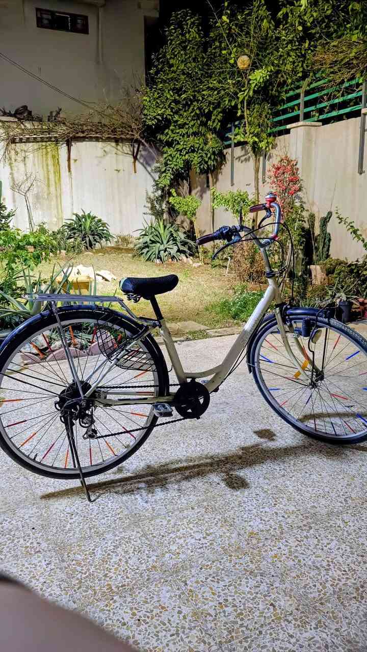 البايسكل للبيع  للستفسار ***********
