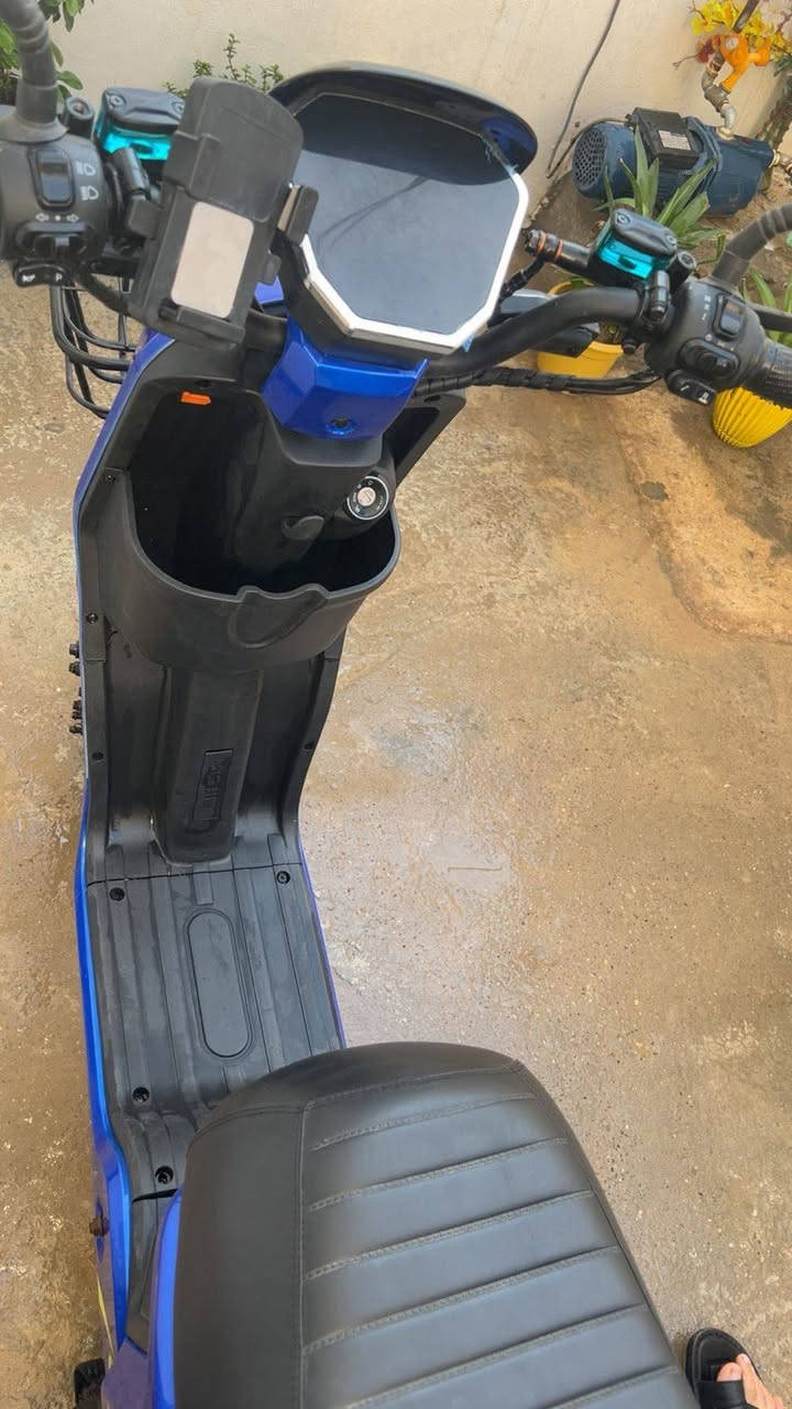 ماطور شحن للبيع بعده جديد نضافه ميه بل ميه السعر 600 الشراي يتصل ع هذا
الرقم ***********
