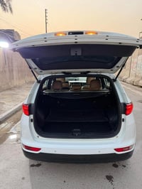 بسم الله الرحمن الرحيم  كيا سبورتج 2017 خليجي السياره مكفوله من صبغ وا...