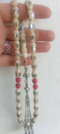 مسبحة عضم انتيك • ٣٣حبة • محلاية مرجان