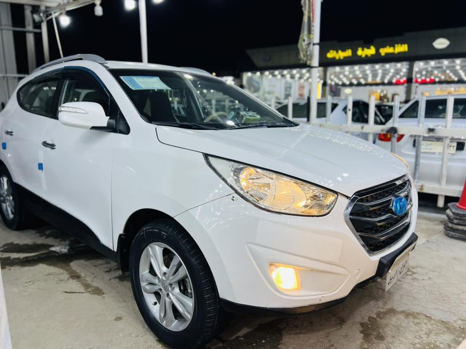 السلام عليكم اخوان الاعزاء توكسان موديل13 خليجي صبغ حزام بدون حادث قوي رقم اربيل تريد وكاله تريد تحويلااسعر 115 بيها مجال مكان السياره النجف الاشرف للاستفسار اتصل ***********
