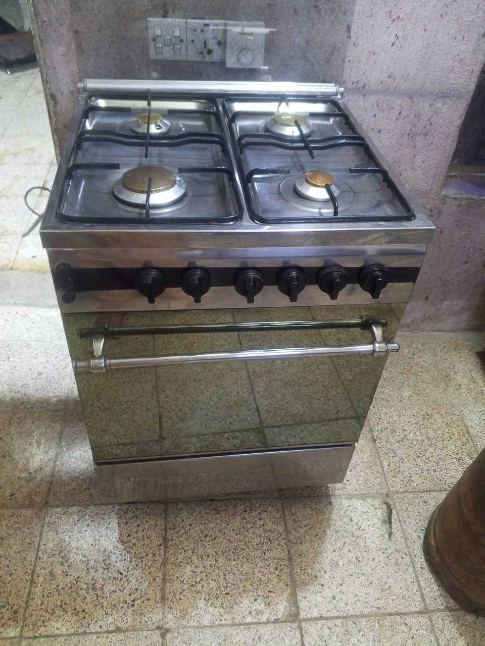 السلام عليكم طباخ فريش مصري نضيف جدا شغال على فحص كامل فرن فوك وجوه شغال بغداد المدينة الصدر الحميديه بالبدايه يم سيطره سعره ٩٥ وبي مجال


**إذا كنت صاحب هذا الإعلان وتريد حذفه لأي سبب، رجاءا أرسل رسالة إلى الدعم الفني**