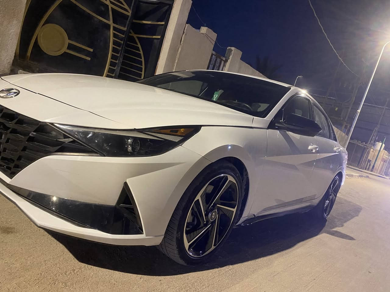 السلام عليكم
النترا 2023 لمتدد فول مواصفات 
وارد امريكي
رقمها بصرة معوقين
ضررها موجود بالفحص
محرك 1600 تيربو
ما ناقصها شي السيارة جديدة
مكانها الزبير
السعر 156

للأستفسار ***********
