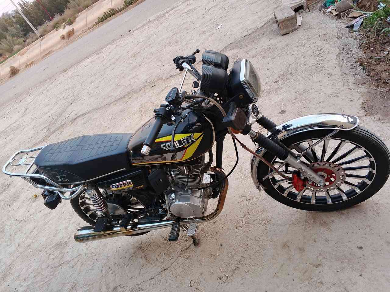 سلام عليكم دراجه سيفان 25 مابيه نقص مفوله للخير اوراق محرك  كامله مكاني بعقوبة تقاطع القدس دور زراعه سعره 740 تواصل ***********
