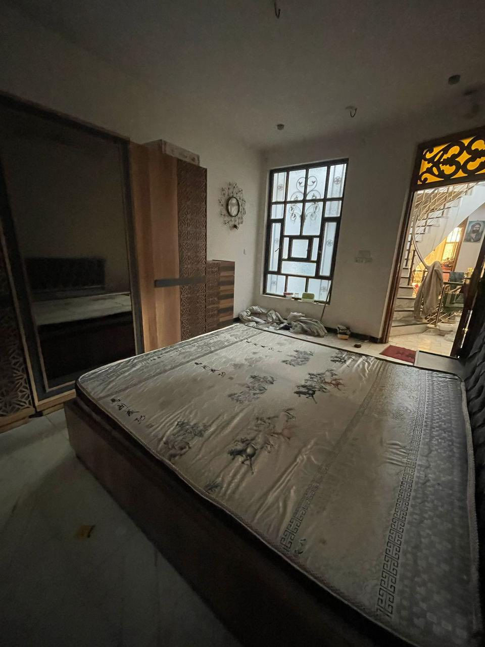 السلام عليكم ، غرفة نوم تركية جديدة نظافته 90‎%‎
السعر 750 الف .


**إذا كنت صاحب هذا الإعلان وتريد حذفه لأي سبب، رجاءا أرسل رسالة إلى الدعم الفني**