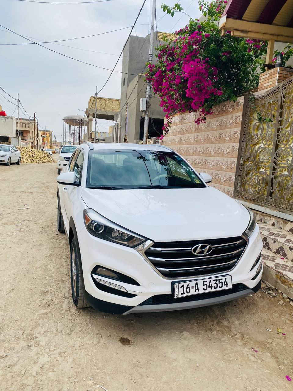 السلام عليكم توسان موديل 2018 وارد امريكي السيارة بدون حادث كلين
السيارة اخت الجديدة

مواصفاتها 

كشنات كهرباء السائق

أنظمة قيادة (إيكو، نورمال، سبورت)

إضاءة نهارية LED

كاميرا رؤية خلفية

 نظام تثبيت السرعة (Cruise Control)

مقاعد جلد

المرأة تحكم كهرباء

فول تحكمات ستيرن

بدون ايرباك 

السيارة رقم قادسيه تحويل مباشر 

مكانها / ديوانية؛ مركز 

واتساب موجود او الاتصال بالرقم 

***********
