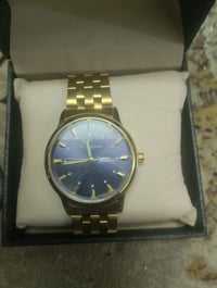 فريدة • ارميني • ذهب