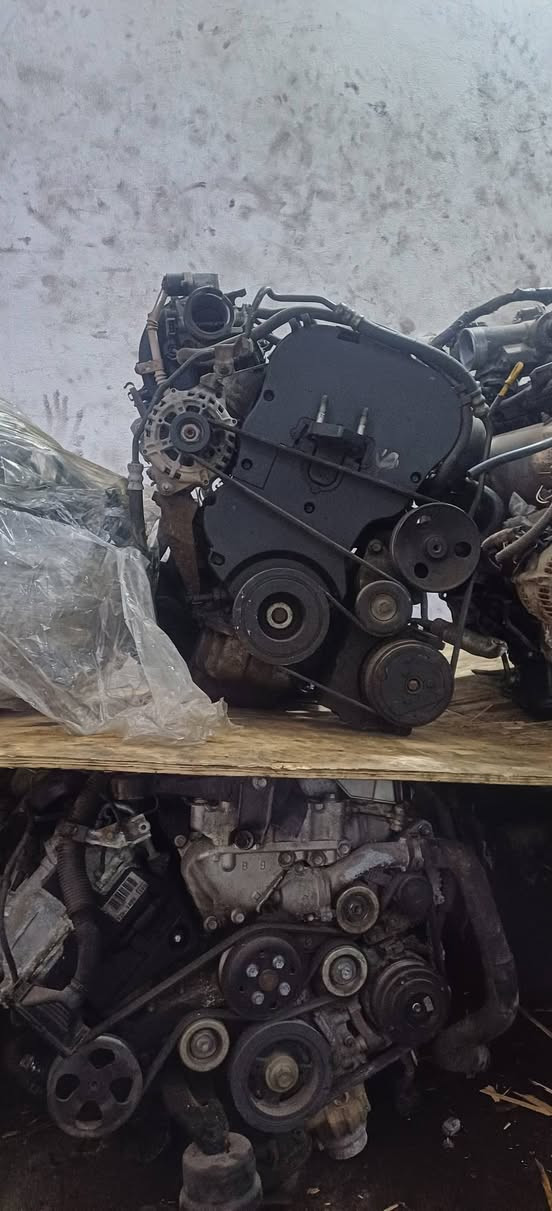 السلام عليكم
محركات الانترا ٢٠٠٠/١٨٠٠ وارد ضمان ١٠ ايام نضافة ١٠٠% 
العنوان الطالبية ساحة ٨٣
للإستفسار ***********
جملة ومفرد 
مجمع بغداد
