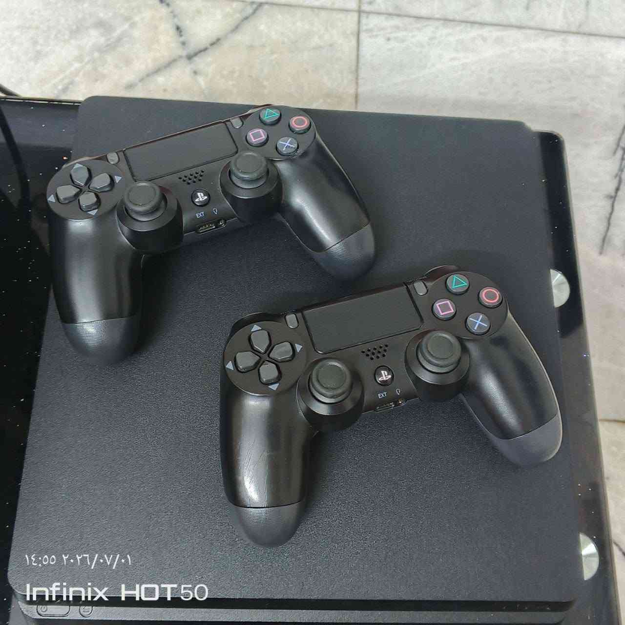 جهاز ps4 مهكر للبيع نظام 12.52 عن طريق القرص
ملحقات كاملة مع يدات اثنين و UPS 850va مع كارتونة الجهاز

يحتوي على ١٥ لعبة من ضمن الالعاب gta v و red dead redemption 2 و god of  war ragnarok

السعر 370 

العنوان بغداد مدينة الصدر خلف البطاقة الموحدة


**إذا كنت صاحب هذا الإعلان وتريد حذفه لأي سبب، رجاءا أرسل رسالة إلى الدعم الفني**