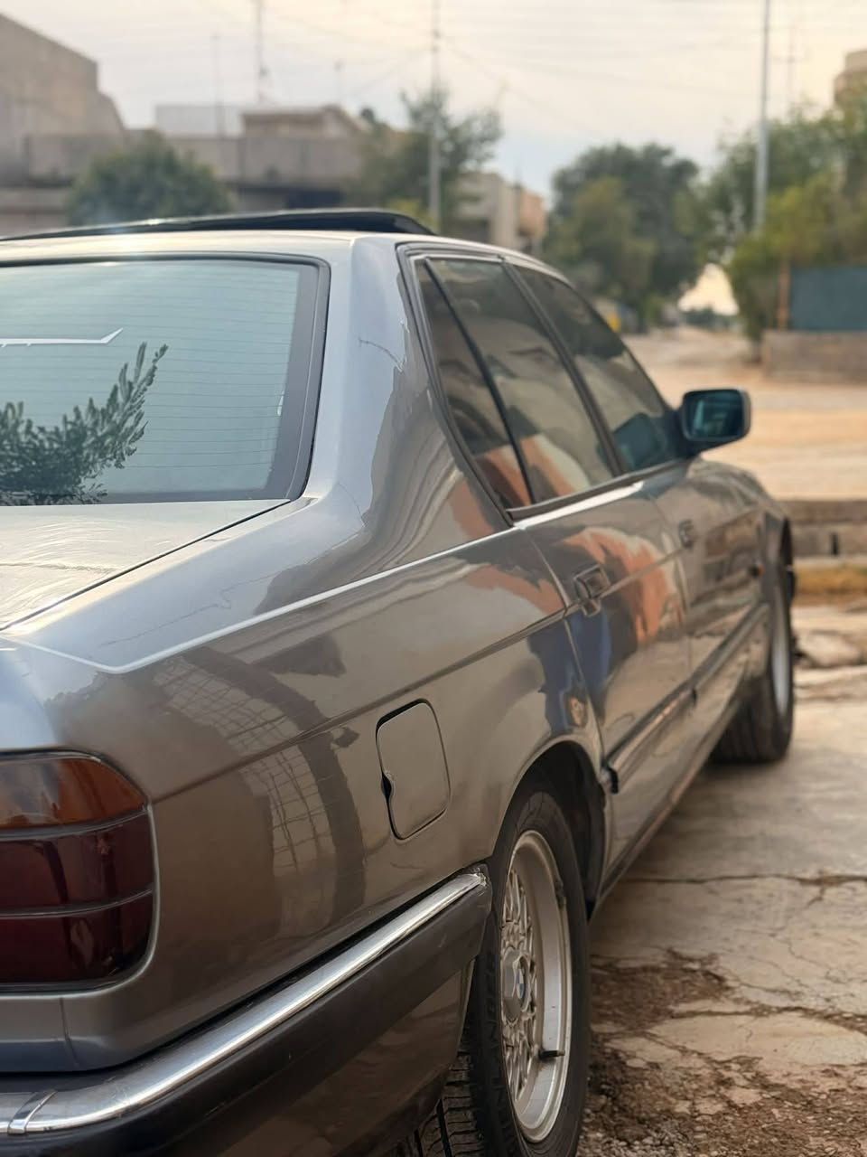 السلام عليكم
. للبيع سيارة BMW
. موديل سيارة1993
. حجم السيارة 730
.حجم محرك 3000
. السيارة مابي ولا ضربه بس صبغ عام جمالية للسيارة 
. كهربائيات السيارة فول مابي اي نقص
.رقم سياره اربيل 
.السنويه لحد 2029 
.شرط تحويل 
.مكان السيارة_ديالى _خانقين
.سعر 52 بي مجال 
.رقم هاتف
. ***********
