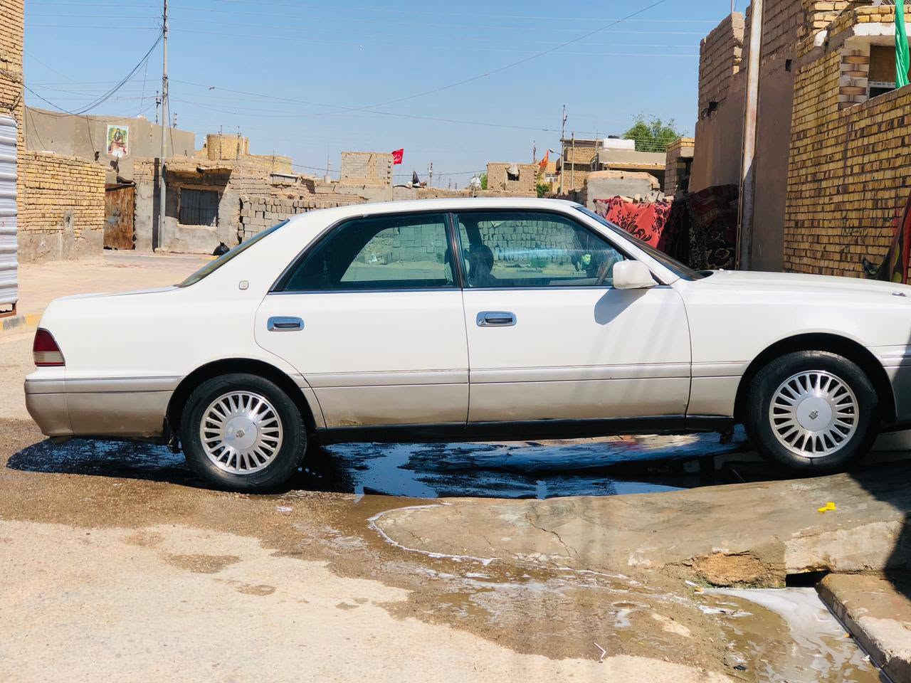 سياره راس ثور للبيع موديل ٩٨ رقم نكليزي حداديه تبريد شغال بسمي الرقم ***********
