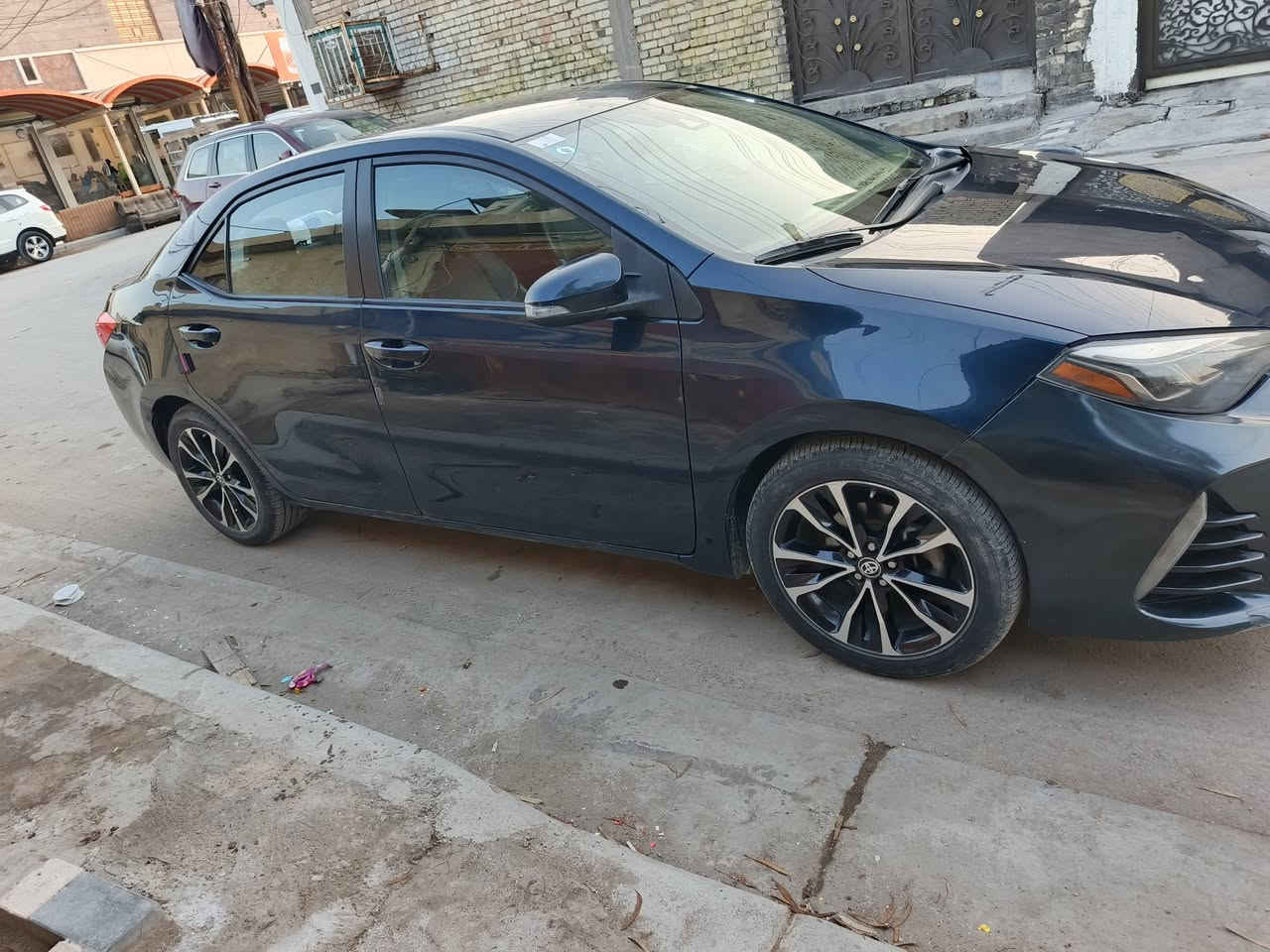 السلام عليكم
كورلا وارد أمريكي موديل ١٩ فئه se فول عدا الفتحه والبصمه حادث خفيف دعاميه وشويه من البنيد راجع بارد فقط بدون صبغ السياره كير مكينه تبريد حداديه كفاله صور الحادث والسونار مرفق بالصور رقم بغداد بااسمي سنويه وهزه جديده السعر ١٣٢ وبيها مجال العنوان بغداد للاستفسار اتصال وخاص موجود***********
