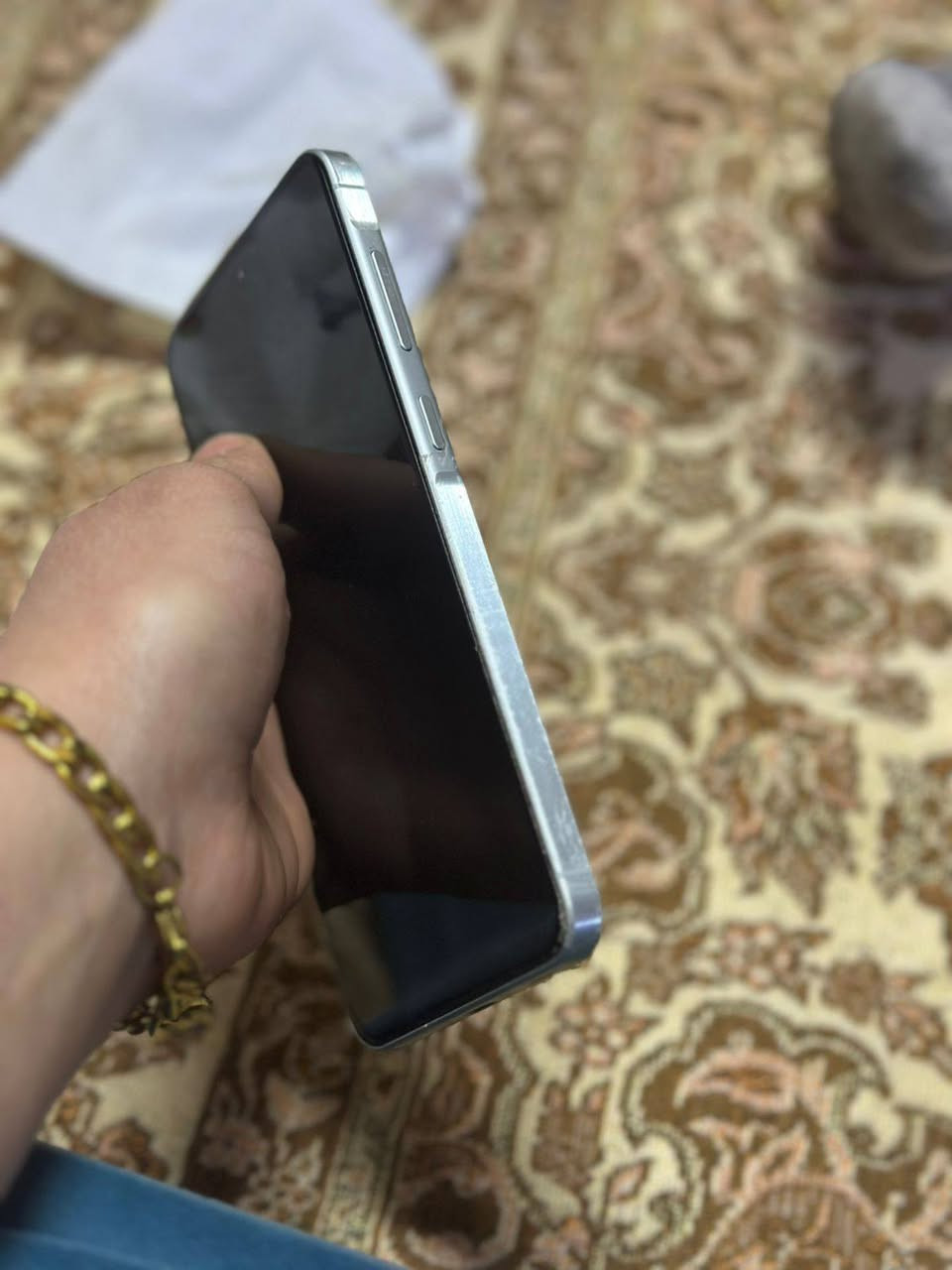 Samsung A56 مستخدم نظيف جداً 📱
الذاكرة: [ 256عشوائيه 12] جيجا.
​الضمان: [موجود/]
​الملاحظات: الجهاز غير مفتوح سابقاً، فحص وين ما تحب.
​السعر: قفل [475].
​للتواصل: [رقم***********].
