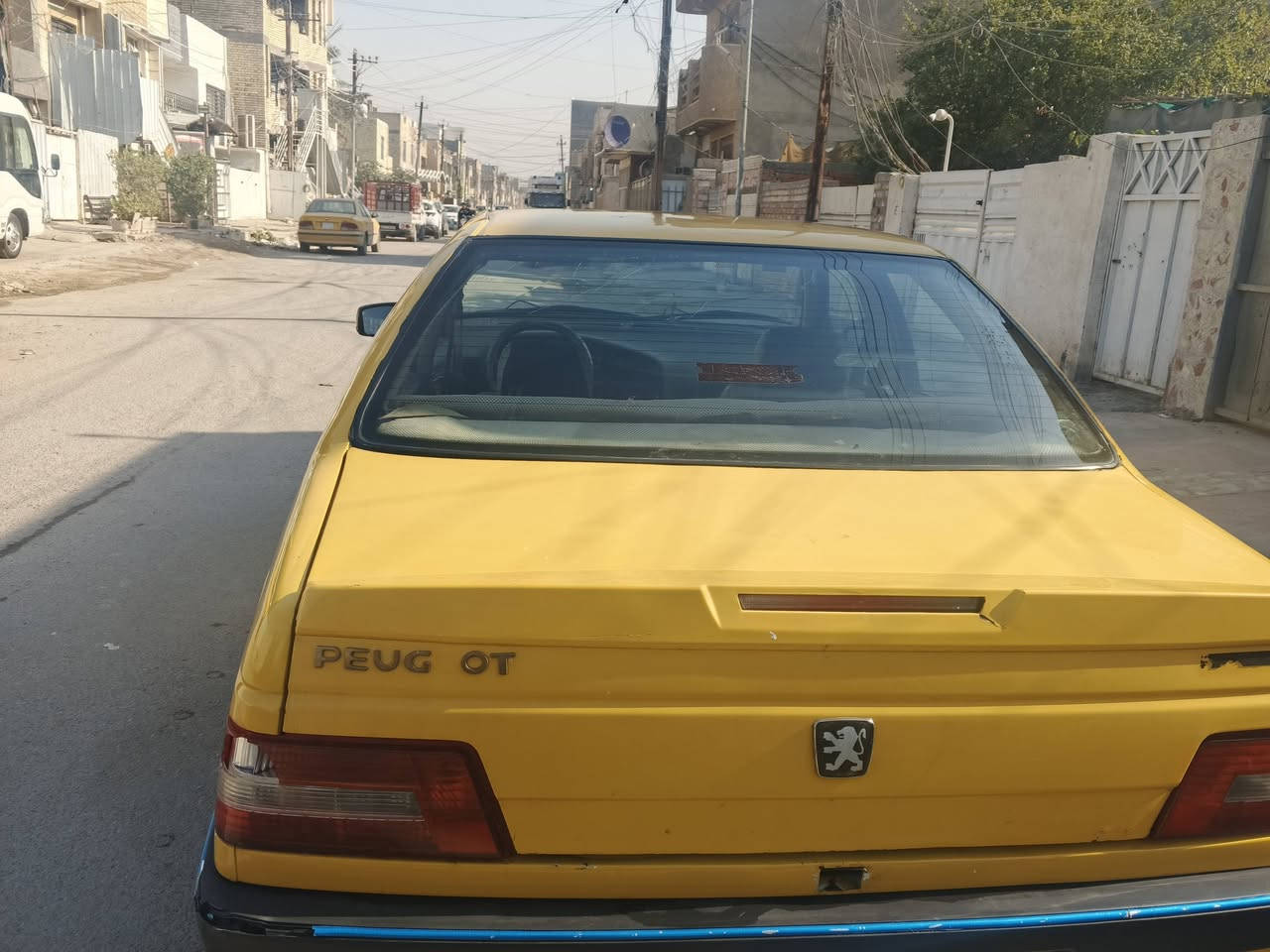 السلام عليكم بيجو لميس 2015 مكينه بيها خيط تبخير تبريد ثلج كهربائيات كامله دوشمهه باتري جديد رقم انجليزي هيئه غرامات مصفره سعرها 30وبها مجال الاستفسار اكثر هذا رقمي ***********
