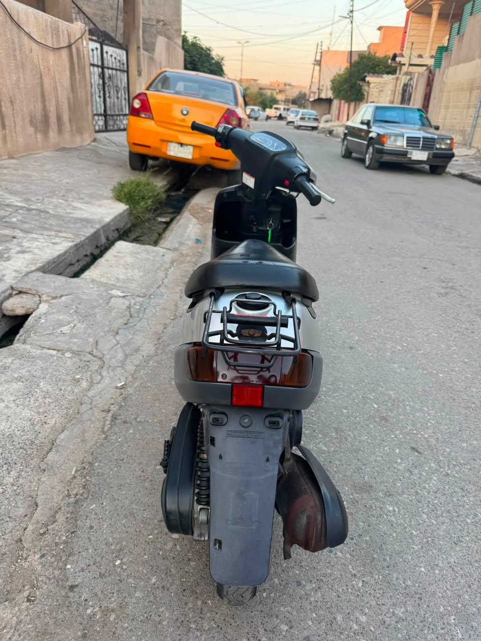 السلام عليكم ماطور كله شرط بس قبغ مفتوح. السعر ٦٥٠بي مجال. ***********اسيا
***********كورك
