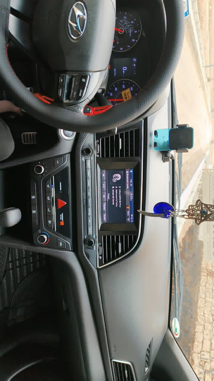 السلام عليكم
[مكلف بالنشر ] 
النترا للبيع وارد امريكي موديل 2017 سبورت
فول مواصفات عده الفتحه
محرك 1600 تيربو
حادث السياره بنيد ومبدل 
الجاملغ الخلفي بي ضربه موضحه بالمنشور 
ماشيه 86ميل
السياره حلوه ونظيفها
السعر 118 وبيه مجال للطيبين 
مكانه الرمادي
للاتصال الرقم ***********
