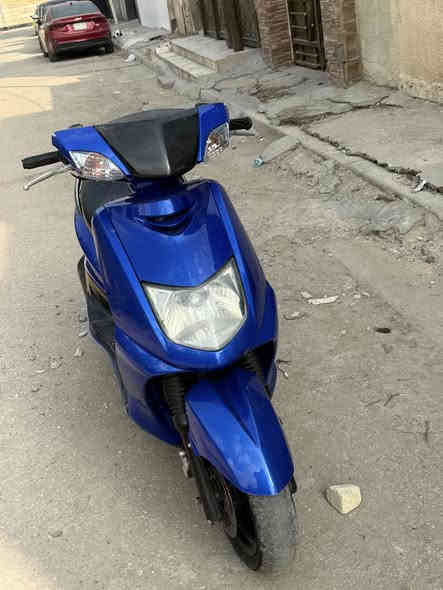 سكنس نثية ياباني مكان بغداد البياع سعرها ٥٠٠ ***********
