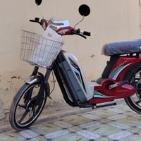 دراجه شحن • ٥ بطاريات • ما بيها عطل