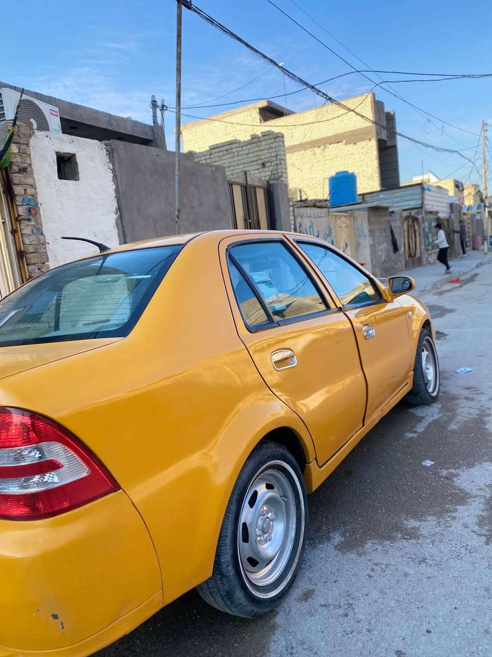 سلام عليكم سيارة جيلي سيكي موديل 2012جاهزة سيارة رقم كركوك كهربائيات شغالة تحكم مري سيارة خير من اللة 
عدسة زنون سعرهة 32وبيهة مجال عنوان سيارة بغداد بلديات 
تحويل ثاني يوم ***********
