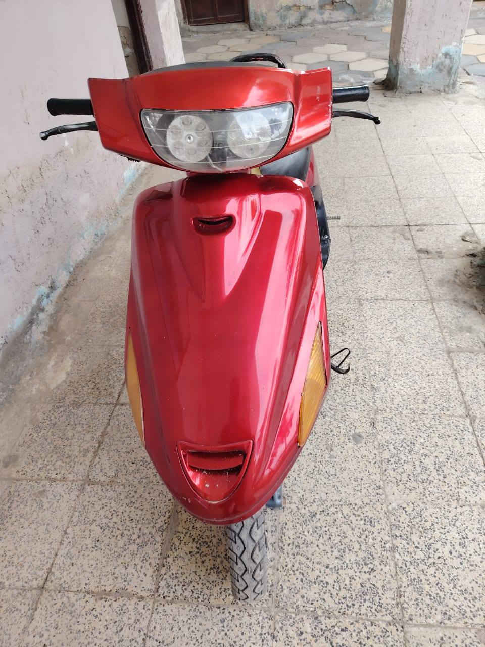 دراجه فراشه رمبه صارلهاا شهر من نازله من الحاويه مكاني الهاشميه الشراي يتدلل السعر 500 وبيهاا مجال اتصال ***********
